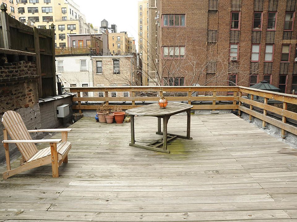 1st image of 322 W 104th St APT 4