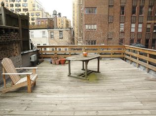 322 W 104th St APT 4, New York, NY 10025