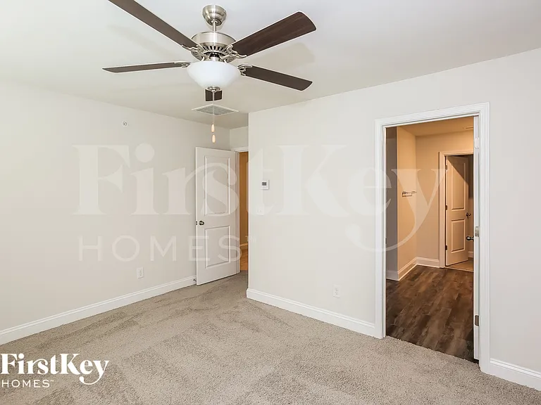 2019 Cypress Village Dr NW — Photo 9