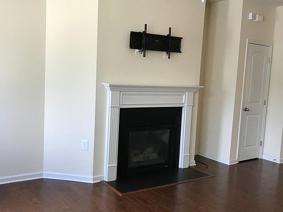 Fireplace/Fan