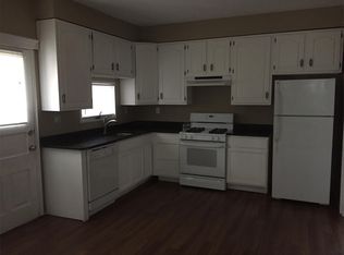 275 Brook St #A, Elgin, IL 60120