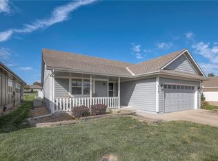 512 S Poseidon Way, Raymore, MO 64083