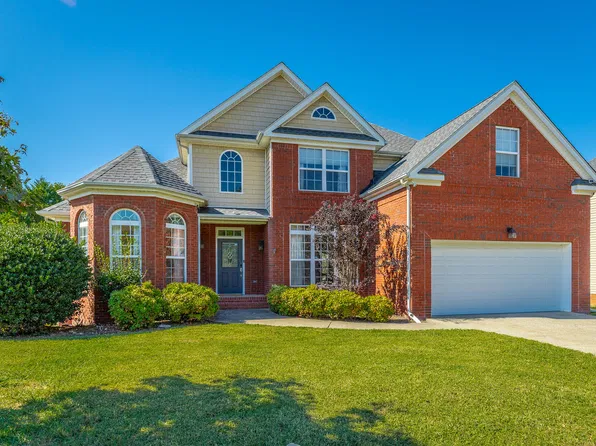 4361 Wellesley Dr, Ooltewah, TN 37363