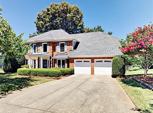 8749 Stratton Farm Rd, Huntersville, NC 28078