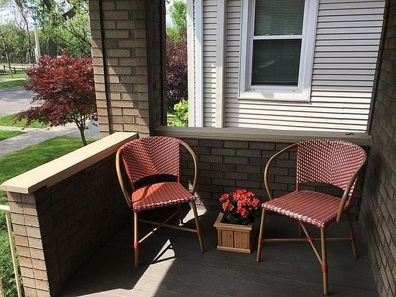 4th image of 1008 Highland Ave