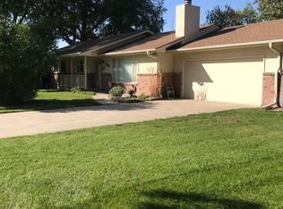 860 3rd St, Utica, NE 68456