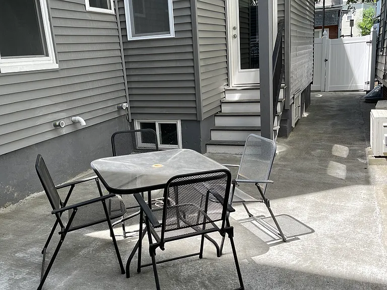 272 Western Ave — Photo 10