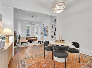 89 N Henry St, Brooklyn, NY 11222