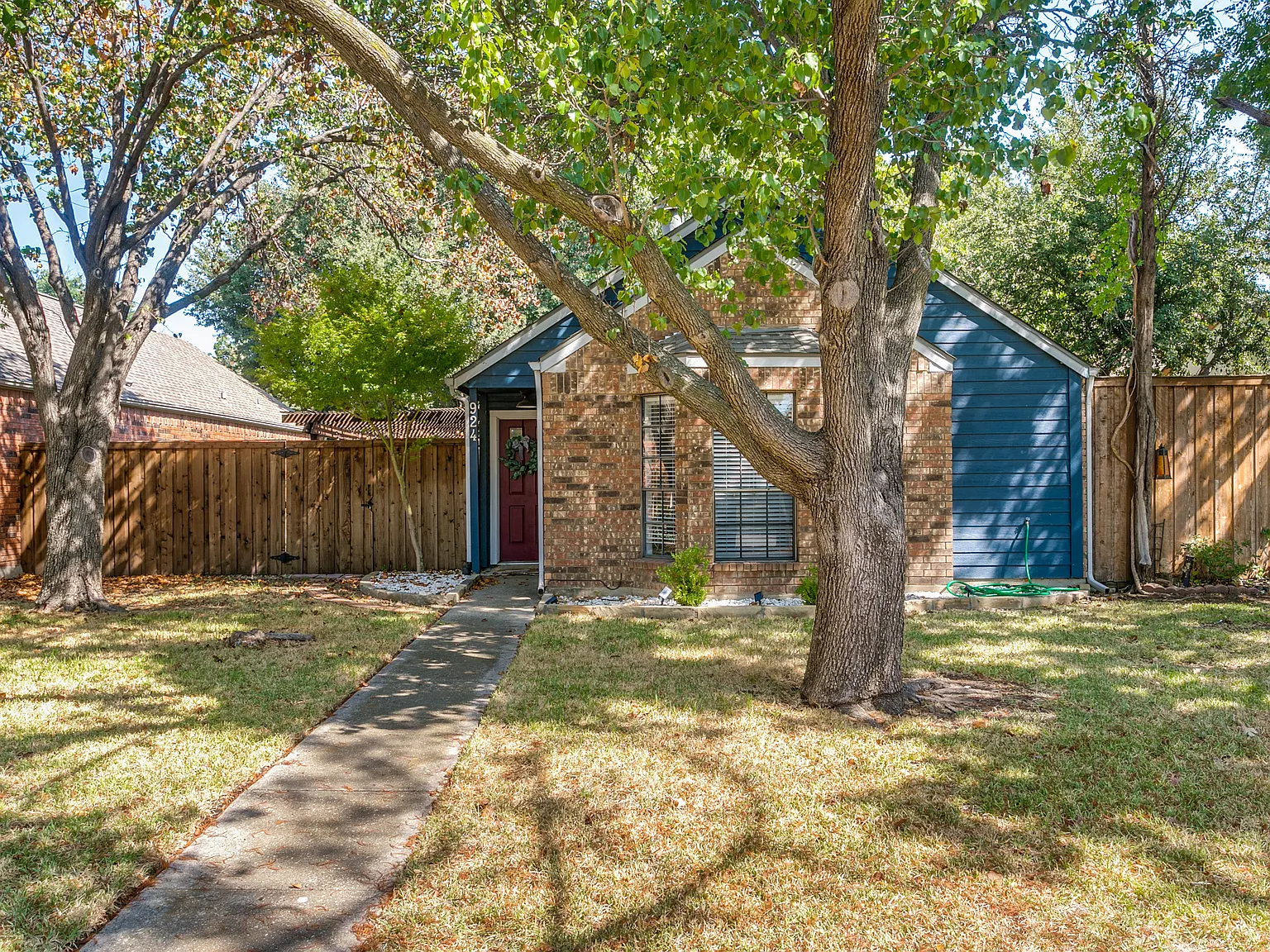 3 bed, 1320 sqft, $2,750 — Photo 4
