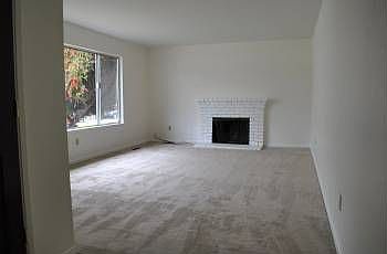 3rd image of 2797 Helmsley Dr