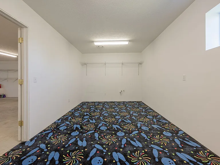 1701 Stratford View Dr — Photo 58