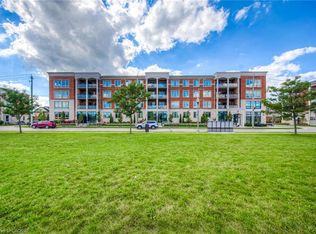 175 Commonwealth St #406, Kitchener, ON N2E0H4