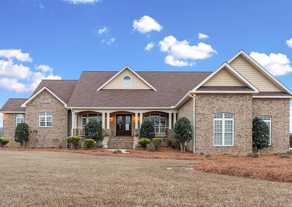 1st image of 42 Claxton Rd