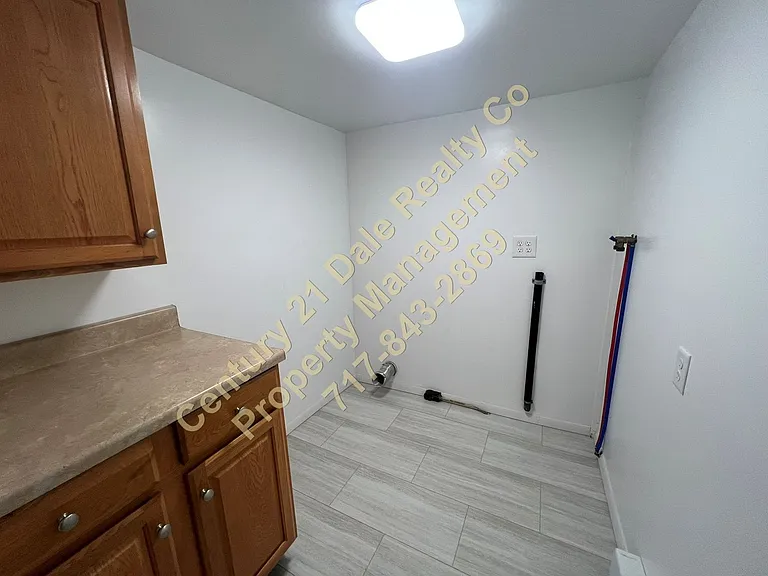 7324 Lincoln Hwy — Photo 13
