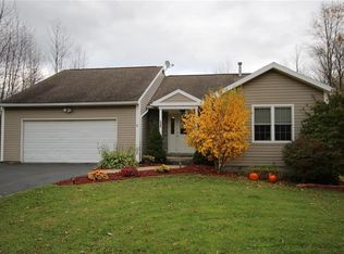 5322 Fosdick Rd, Ontario, NY 14519