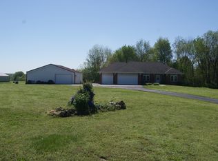136 Napper Ln, Billings, MO 65610