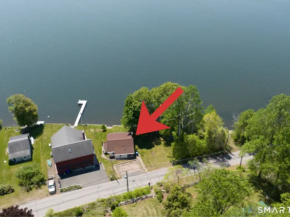114 Lake Drive, East Hampton, CT 06424
