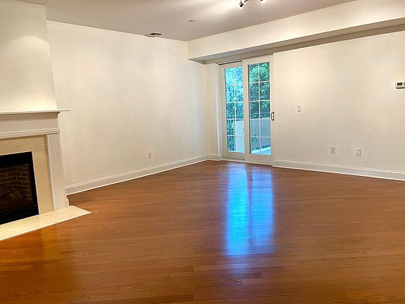 4th image of 257 Central Ave APT 1A