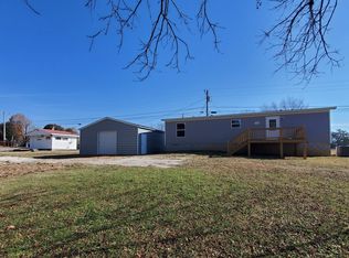 379 Pine Bluff Rd, Rock Island, TN 38581