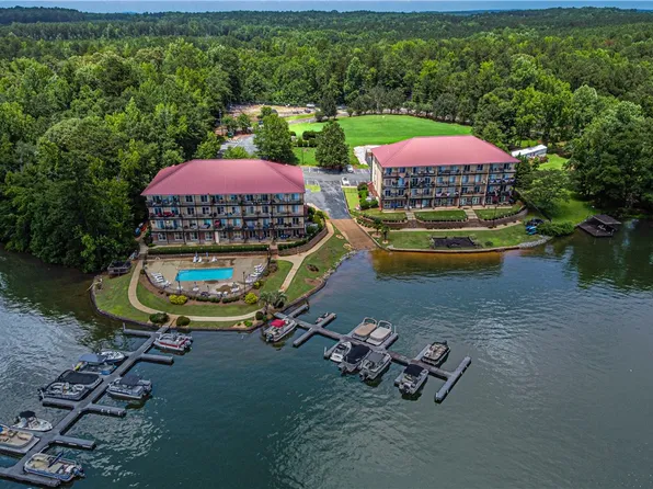 111 Lee Road 802, Valley, AL 36854