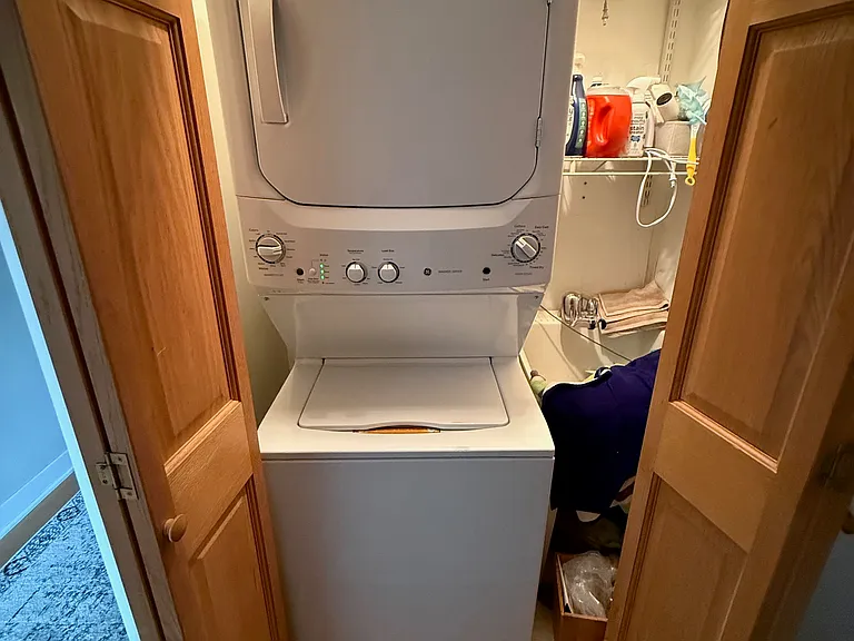 New in-unit washer/dryer.