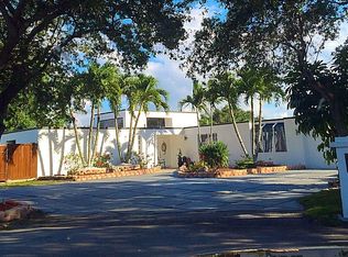 740 Conch Shell Pl, Plantation, FL 33324