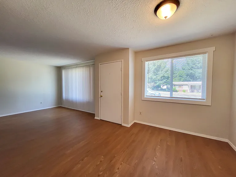 6820 20th Ave SE #6820 — Photo 6