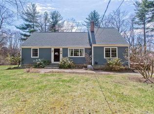 35 Ichabod Rd, Simsbury, CT 06070