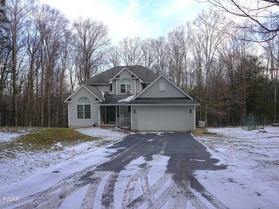 127 Hillcrest Dr, Greentown, PA, 18426