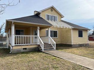 200 Chappell St, Terrell, TX 75160