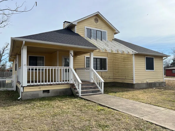 200 Chappell St, Terrell, TX 75160