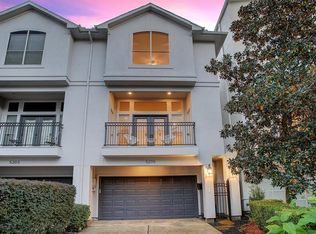 5205 Floyd St, Houston, TX 77007