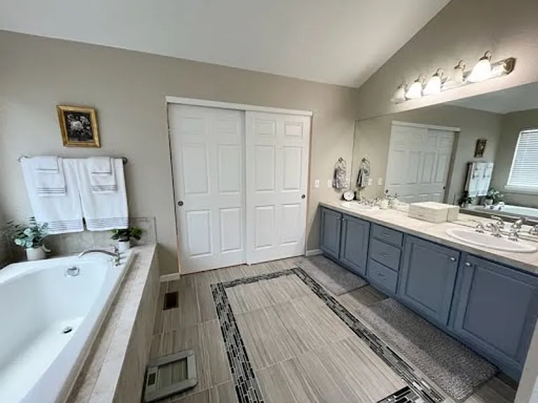 16851 E Euclid Ln — Photo 31