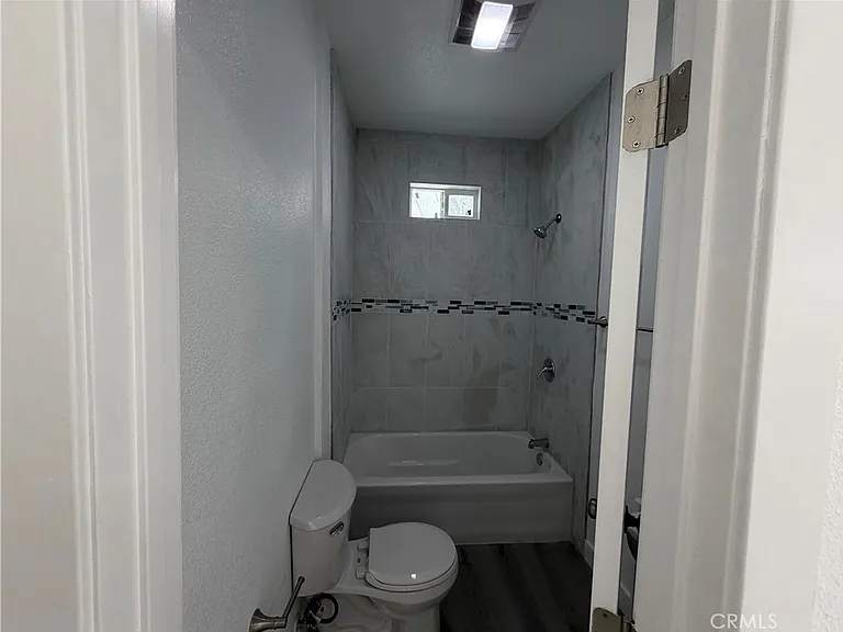 720 Atlantic Ave — Photo 4