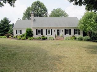 36 Levingston Cir, Lancaster, PA 17601