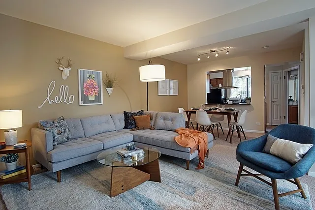 1537 Westminster Dr #107 — Photo 45