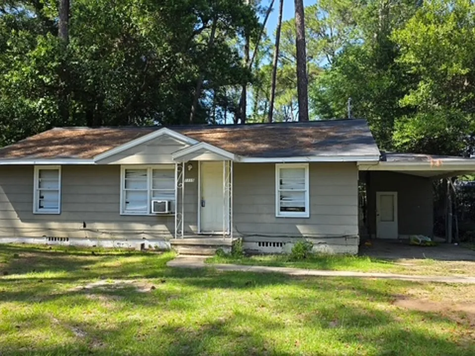 1115 Colquitt Ave