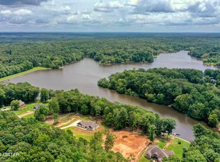 36 Zara Spook Dr, Cedar Grove, TN 38321