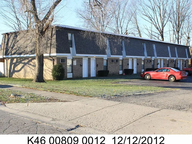 991 Somerset Dr #3 — Photo 1