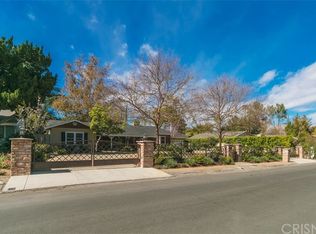 5335 Quakertown Ave, Woodland Hills, CA 91364
