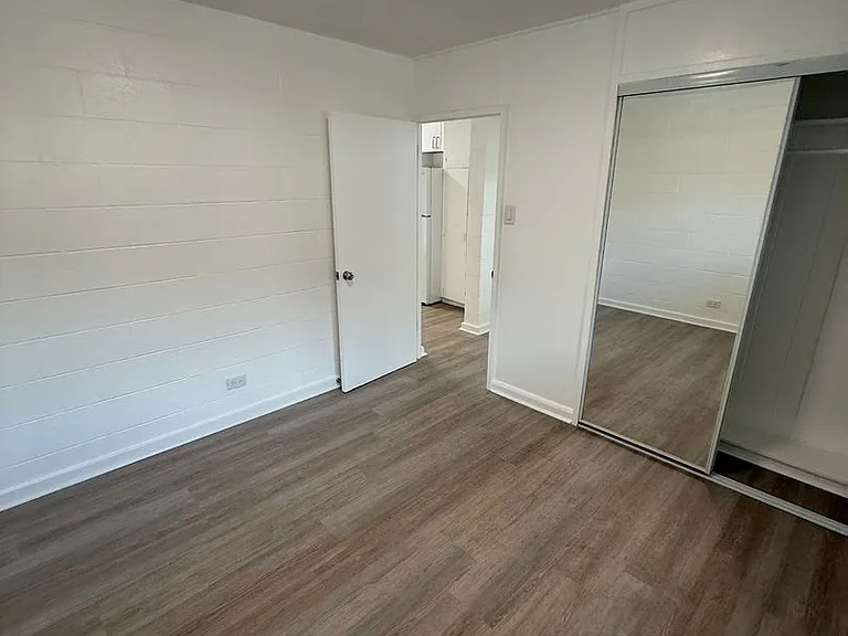 2510 Date St — Photo 8