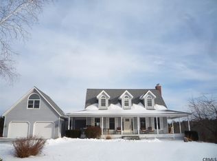 29 Garrett Ln, Ballston Spa, NY 12020