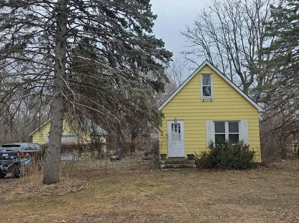 848 1st St, Saint Paul Park, MN 55071