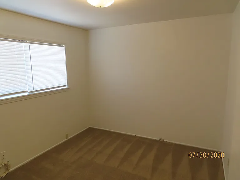 Roseview — Photo 14