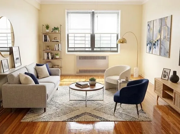 9036 149th St APT 6F, Jamaica, NY 11435