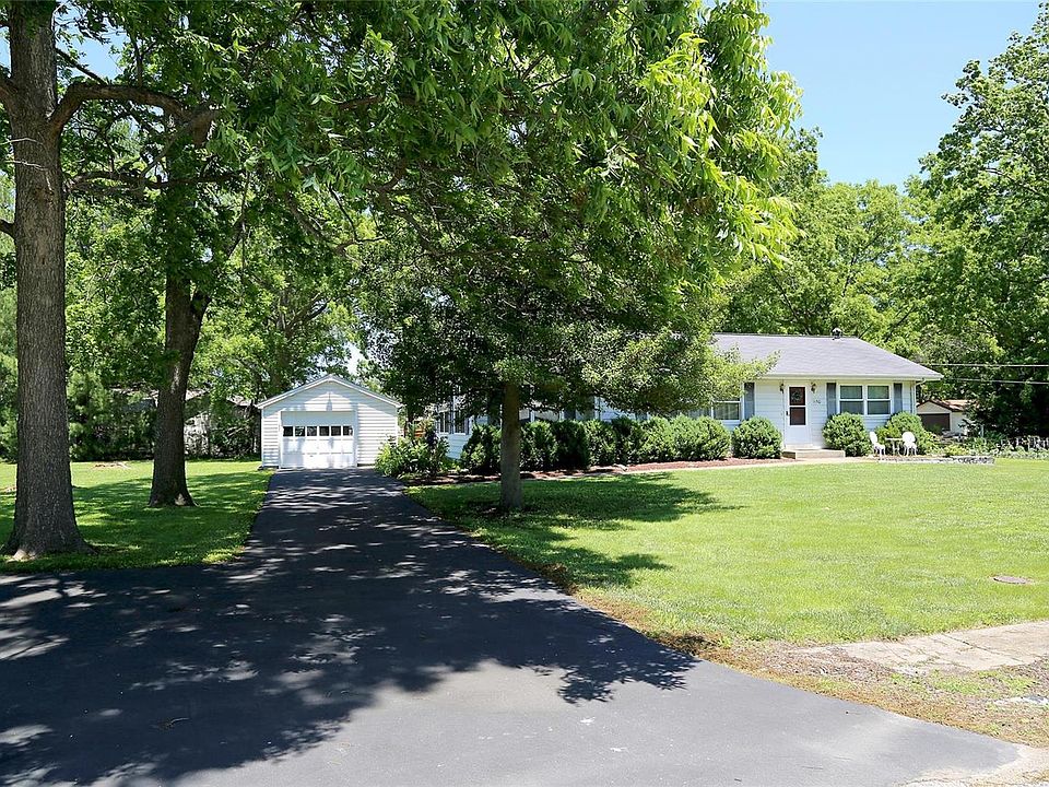 1150 4th St, Portage Des Sioux, MO 63373 Zillow