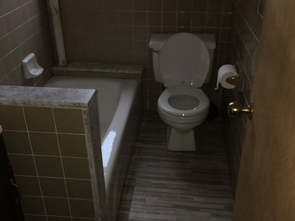 4th image of 2805 43rd St APT 23