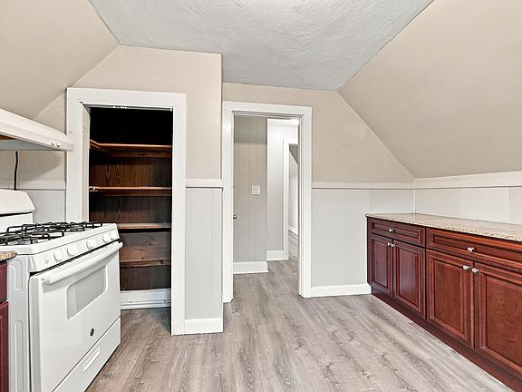 2nd image of 60 Madison St Floor 3