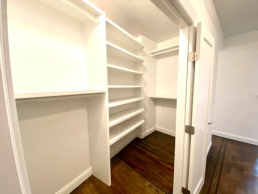 Rented by Douglas Elliman | media 21