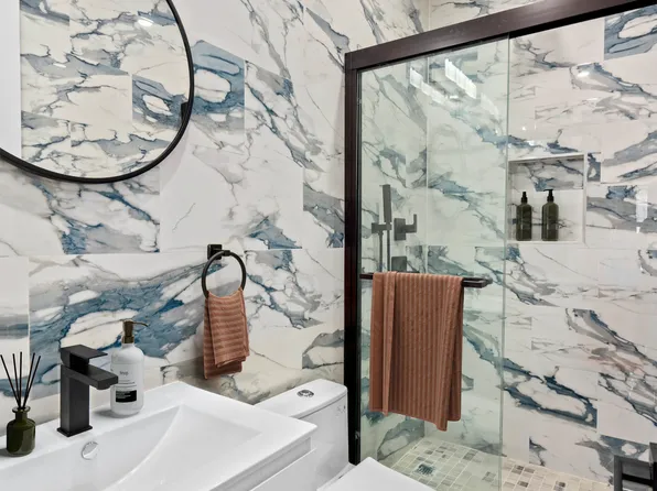 2046 Pacific Street image 5 of 5